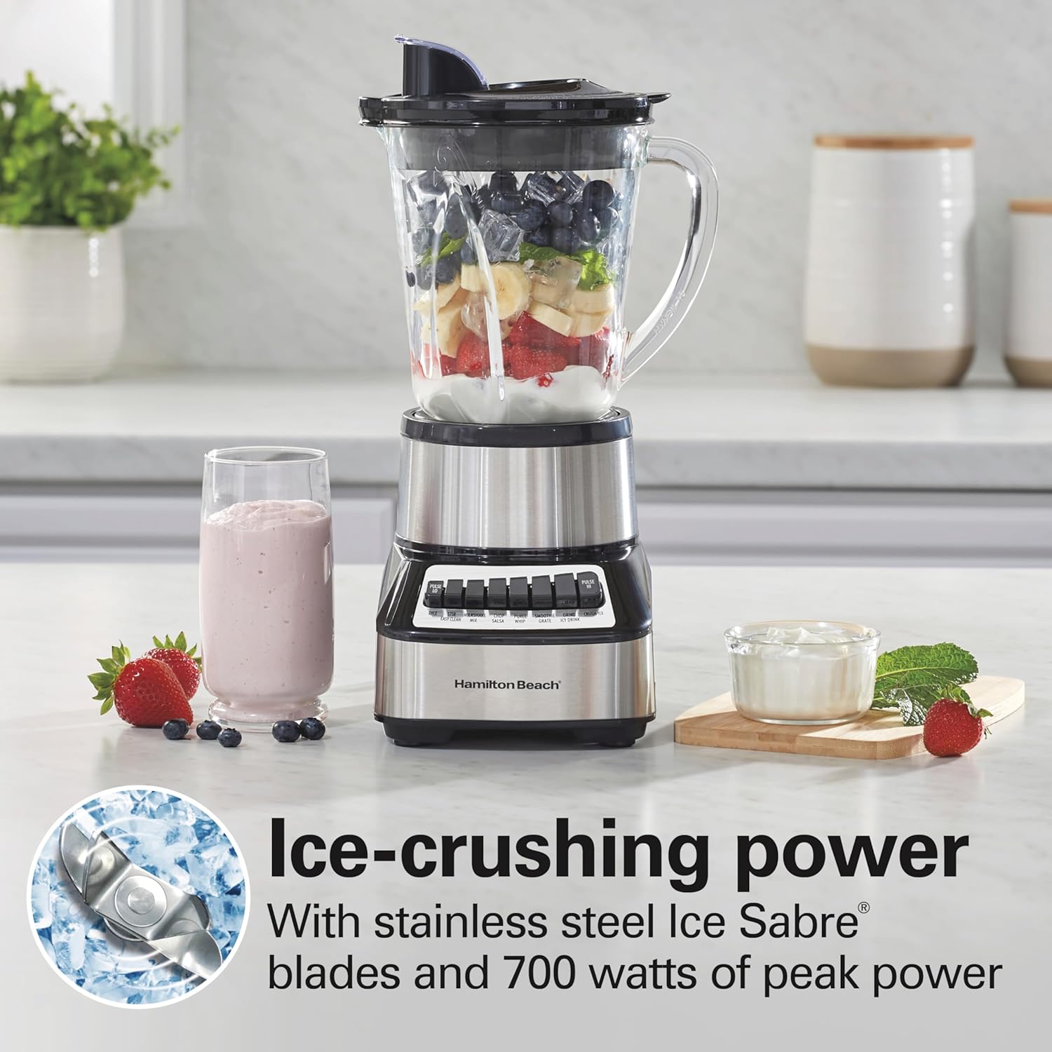 Hamilton Beach Wave Crusher Blender For Smoothies With 40 Oz Glass Jar and 14 Functions, Ice Sabre Blades & 700 Watts for Consistently Smooth Results, Black + Stainless Steel (54221) - Image 3